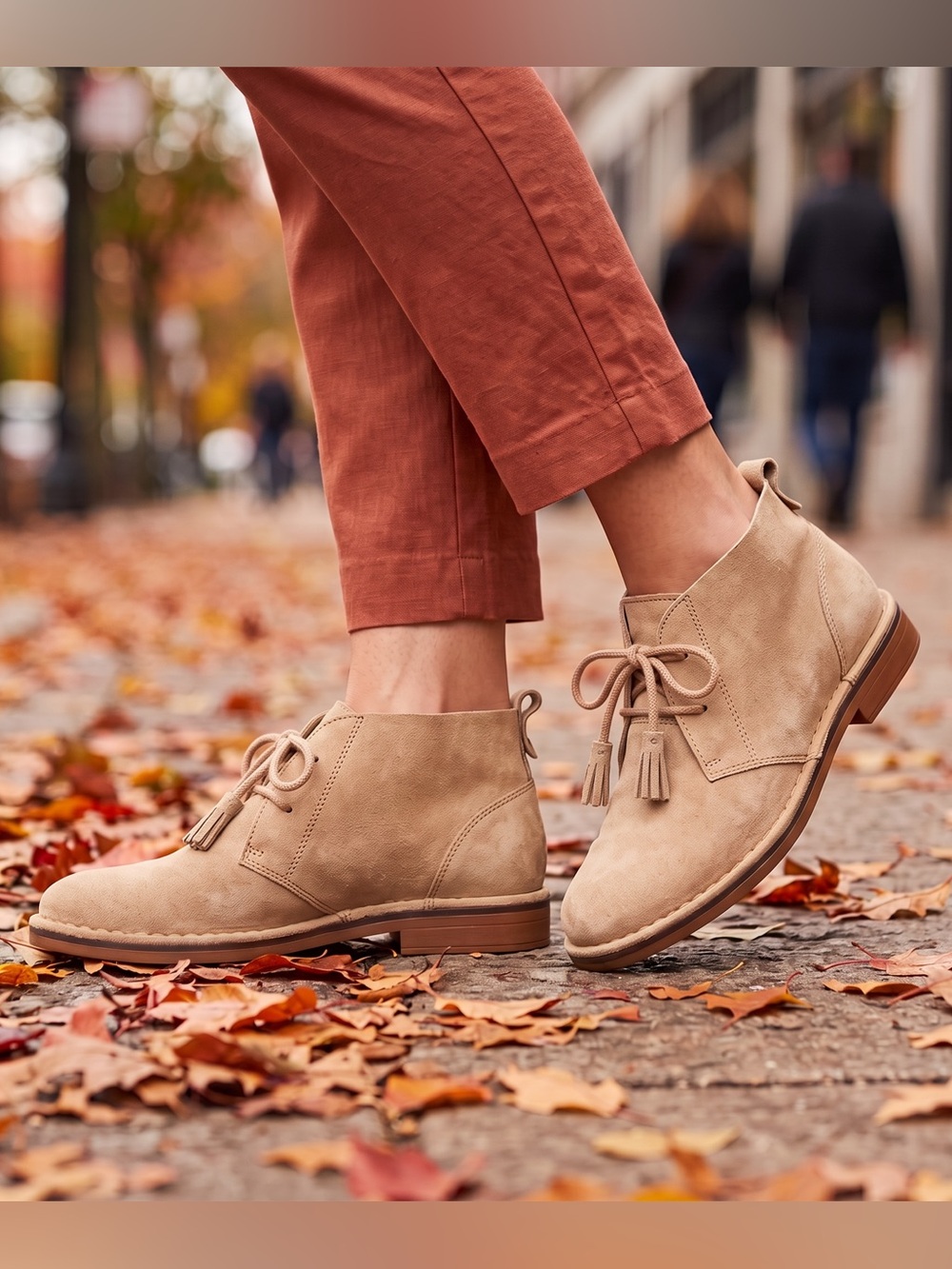 HUSH PUPPIES Cyra Catelyn Suede Ankle Booties